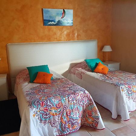 Ennordres Chambres D'Hotes Les Chatelains מראה חיצוני תמונה