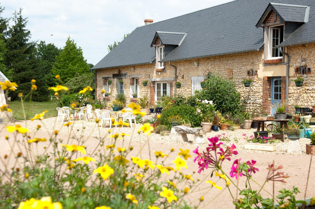 Ennordres Chambres D'Hotes Les Chatelains מראה חיצוני תמונה